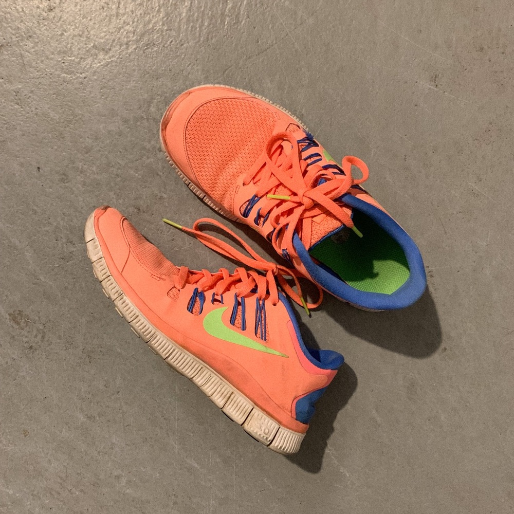 Nike Free Runs | Pink/Peach